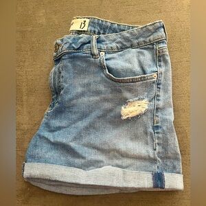 Womens Garage Denim Shorts size 13/XL